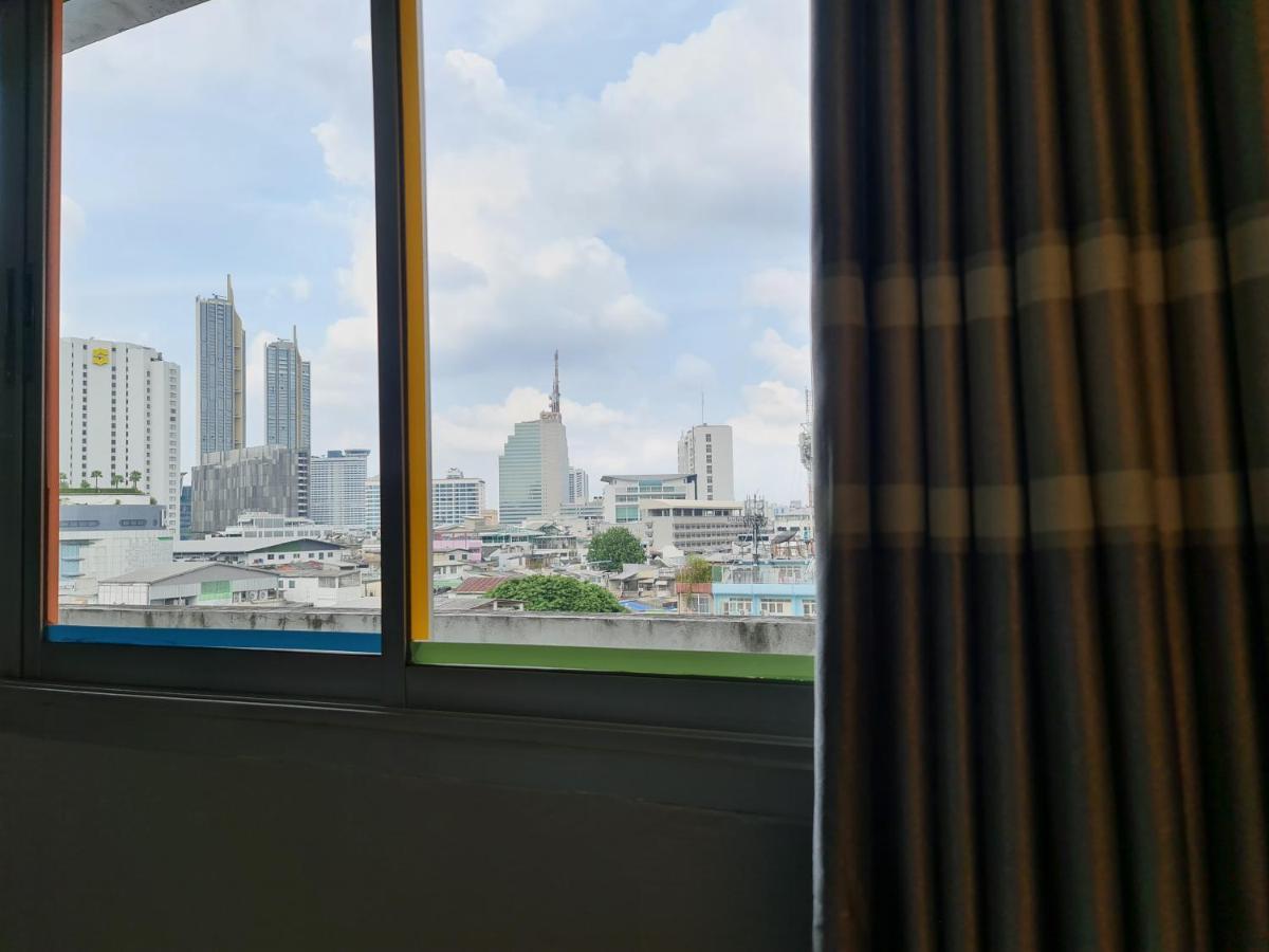 The Studio At Sathorn Terrace Bangkok Exterior photo